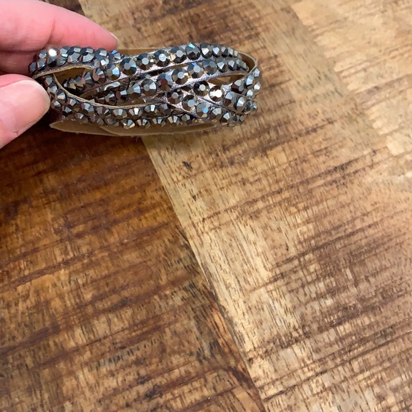 🎉🎉Assorted Bracelet Bundle🎉🎉 - Picture 14 of 16